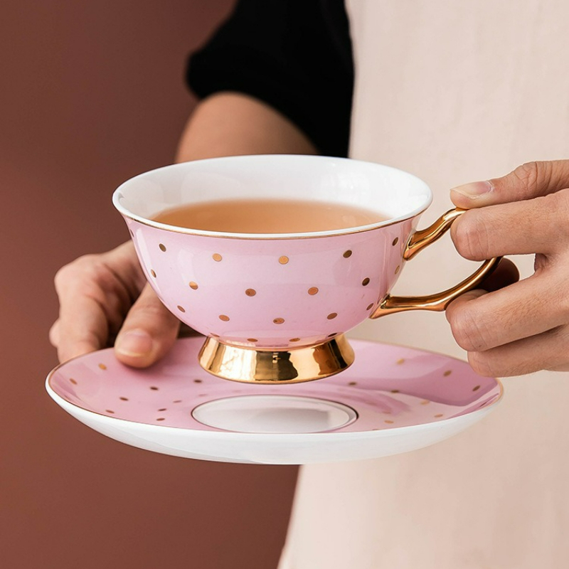 Water Tea And Coffee - Ceramiczne różowe kubki do kawy z